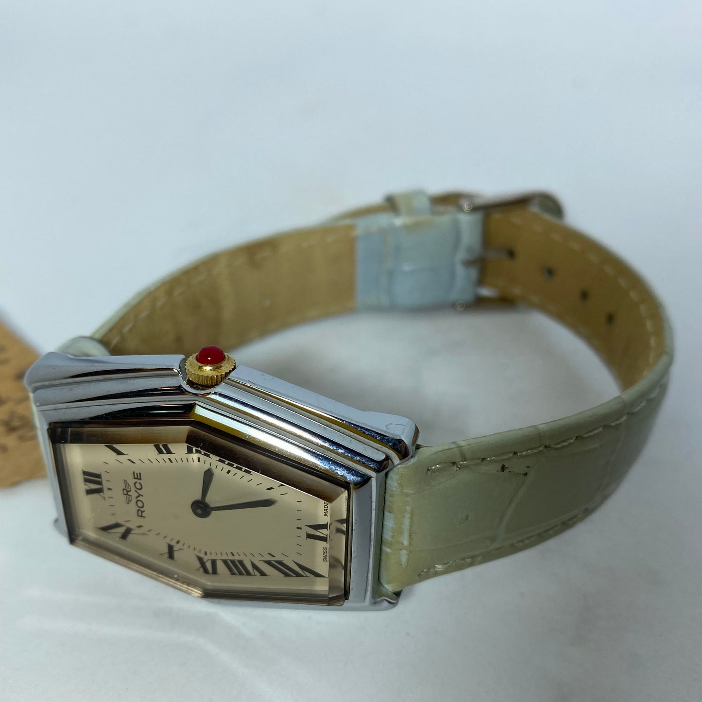 New Old Stock (N.O.S.) ROYCE Watch 1970s RY0002