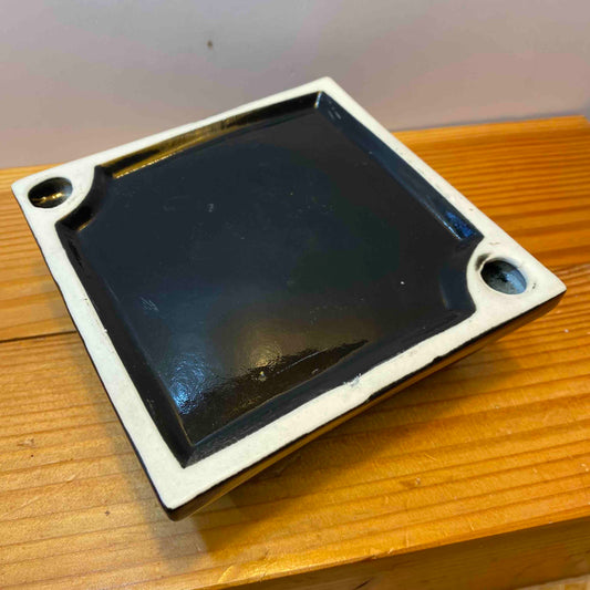 Carters England Ashtray (Black)