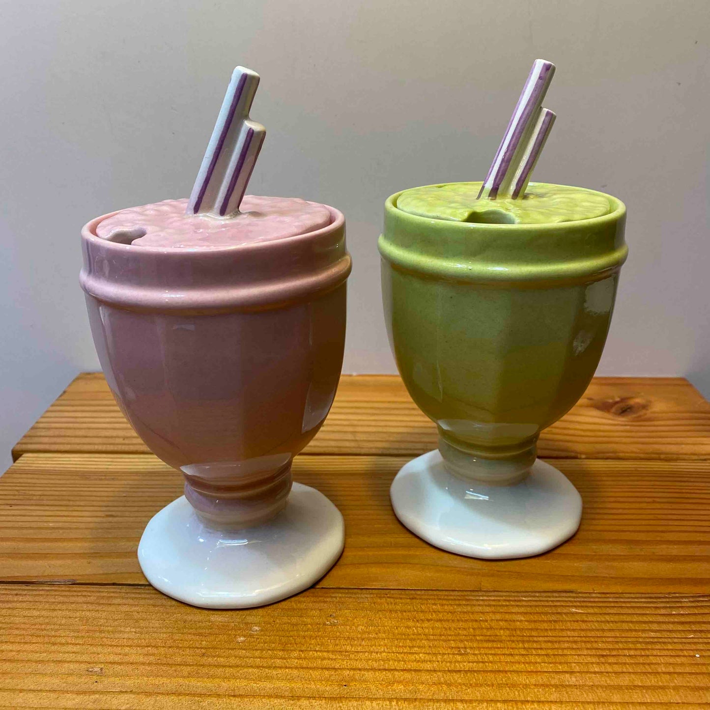 Carlton Ware Ceramic Cup Set