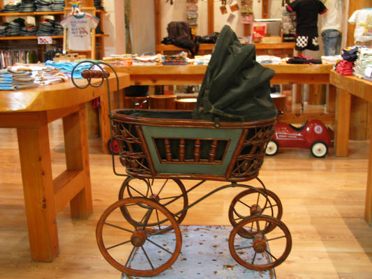 U.S.A. 1920s Vintage Baby Carriage Display 美國古董1920s BB車